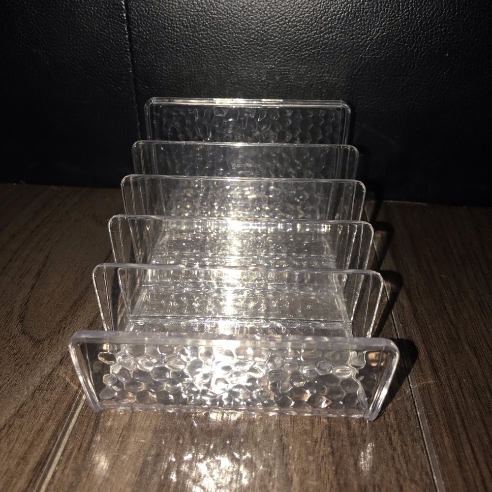 Makeup Palette Organizer